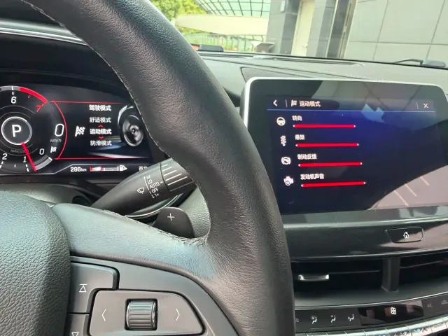Cadillac CT5 — Фото автомобиля 12