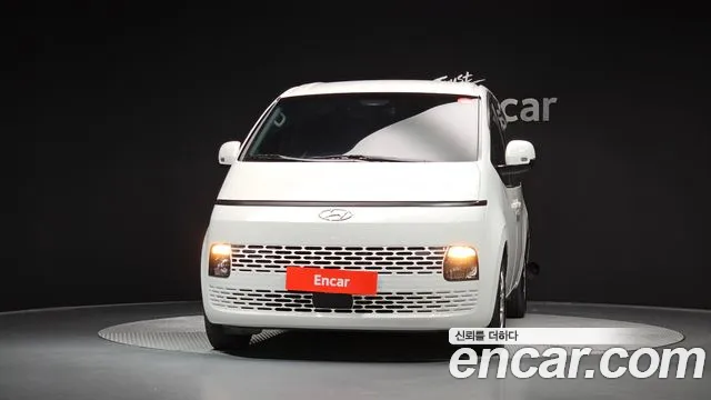 Hyundai Staria — Фото автомобиля 3
