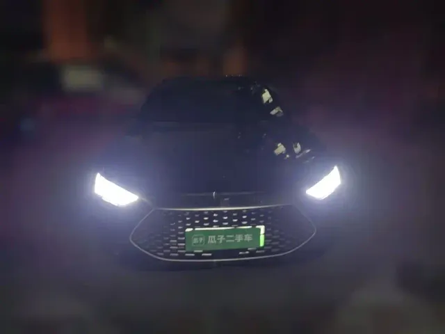Фотография автомобиля — BYD Han