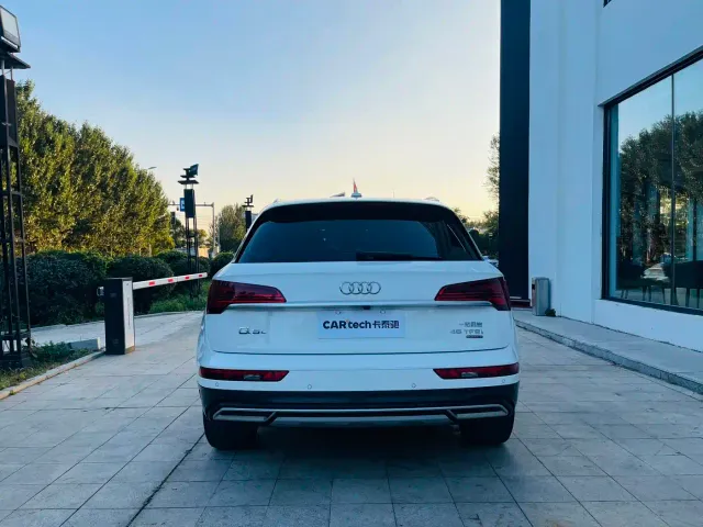 Audi Audi Q5L 2022 45T Luxury Elegance — Фото автомобиля 6