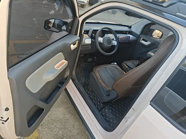 Wuling Hongguang Mini EV — Фото автомобиля 15