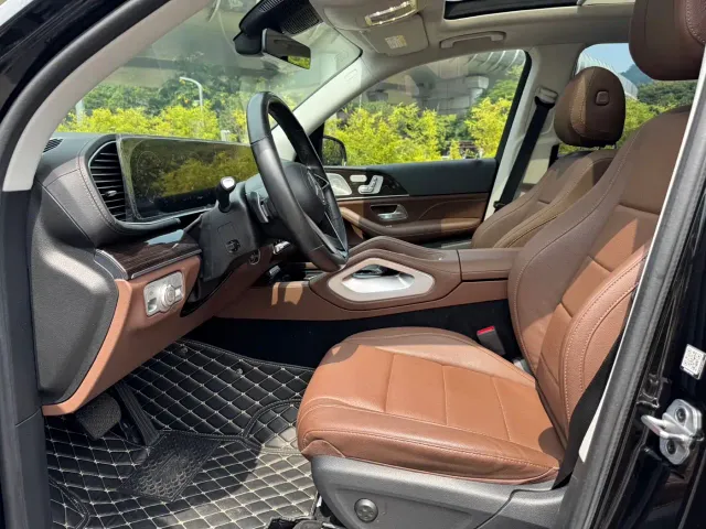 Mercedes-Benz GLE-Class — Фото автомобиля 8