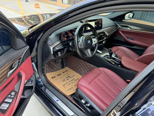 BMW 5 Series — Фото автомобиля 7