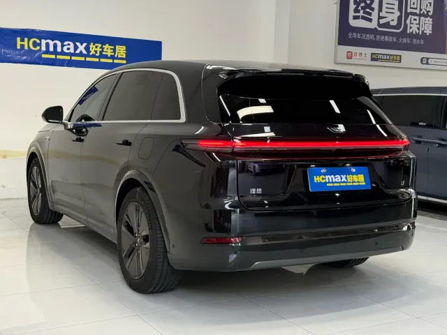 Li Auto L7 — Фото автомобиля 4