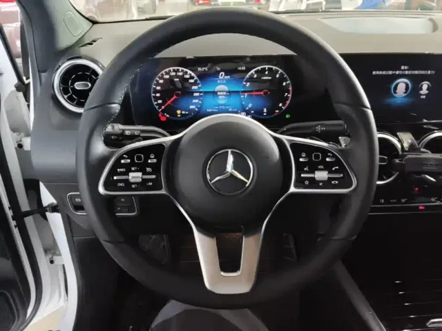 Mercedes-Benz B-Class — Фото автомобиля 10