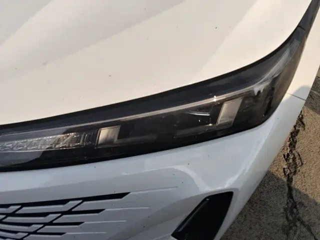 Changan Lamore — Фото автомобиля 5