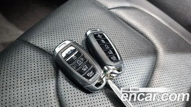 Hyundai Avante CN7 — Фото автомобиля 28