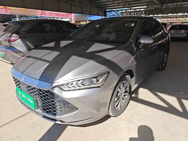 Фотография автомобиля — BYD Qin PLUS