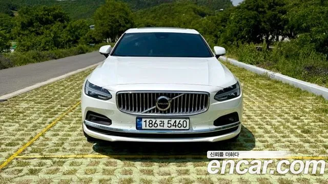 Вольво S90 — Фото автомобиля 2