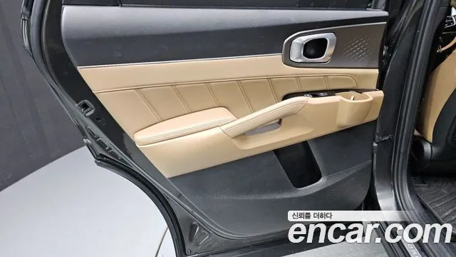 Kia Sorento — Фото автомобиля 14