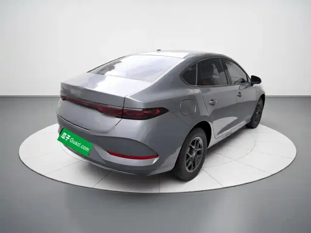 BYD Qin PLUS — Фото автомобиля 4