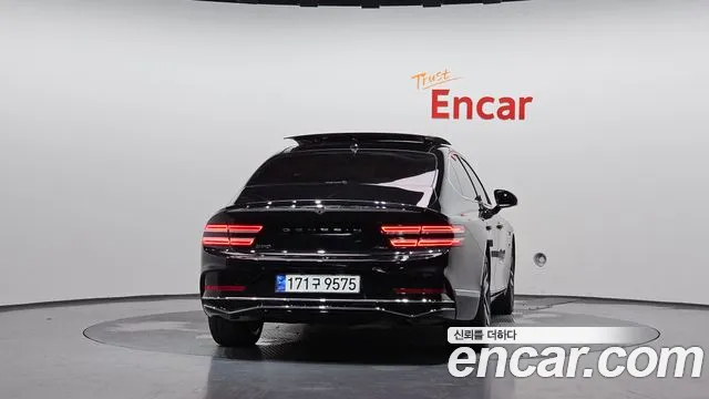 Genesis G80 Бензин 2.5 турбо AWD — Фото автомобиля 2