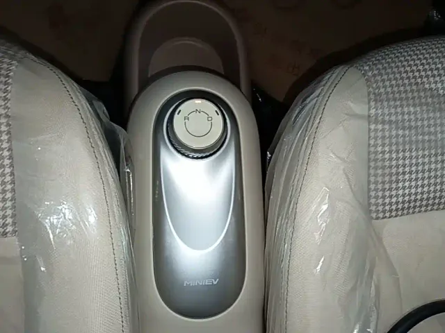 Wuling Hongguang Mini EV — Фото автомобиля 13