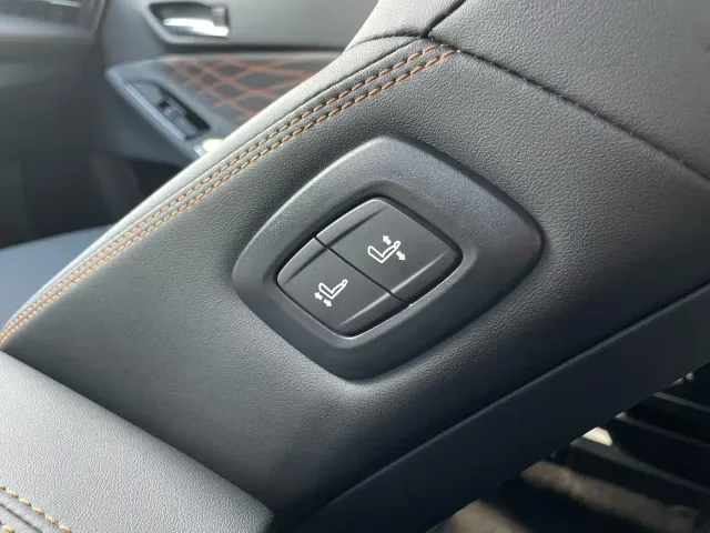 Toyota Avalon — Фото автомобиля 24