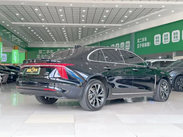 Hongqi H5 PHEV — Фото автомобиля 6