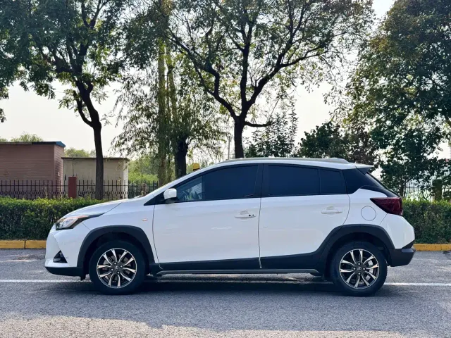 Toyota YARiS L Zhi Xuan — Фото автомобиля 5