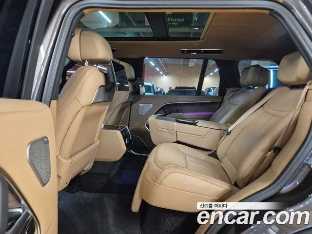 Land Rover Range Rover — Фото автомобиля 12