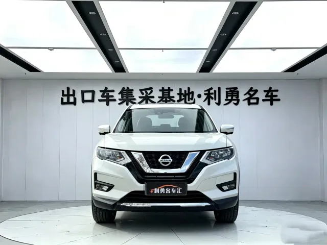 Nissan X-Trail — Фото автомобиля 2