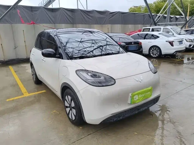 Wuling Bingo — Фото автомобиля 3