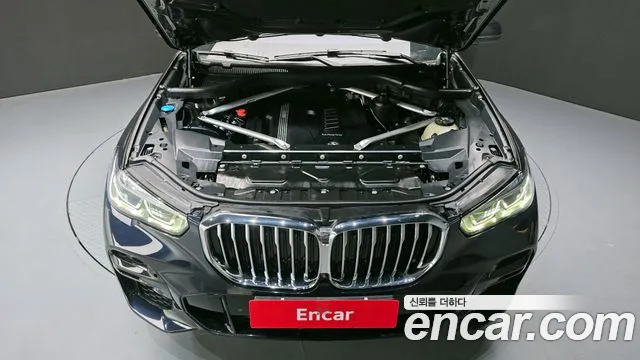 BMW X5 xDrive 40i M Sport — Фото автомобиля 6