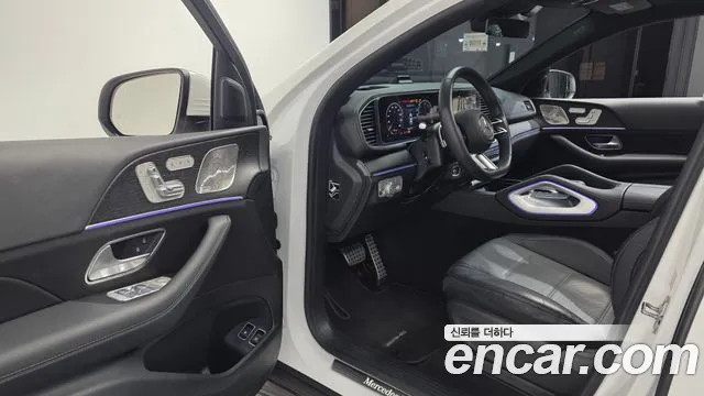 Mercedes-Benz GLE-Class — Фото автомобиля 15