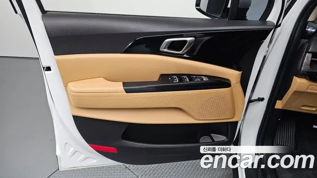 Kia Canival Carnival 4 поколение Дизель 9 мест Prestige — Фото автомобиля 24