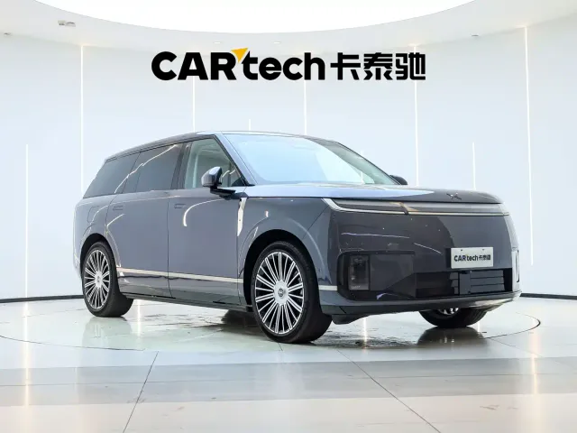 Xpeng GX — Фото автомобиля 2