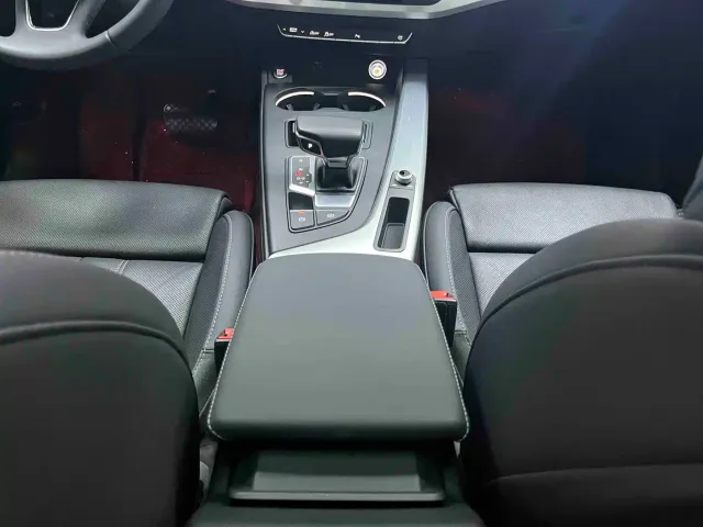 Audi A4L — Фото автомобиля 19