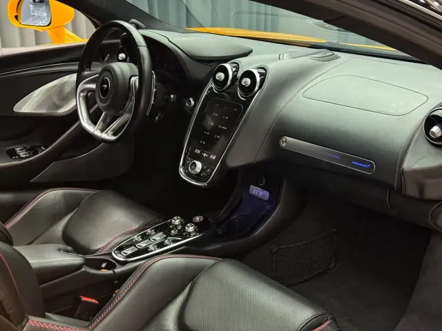 McLaren GT — Фото автомобиля 5
