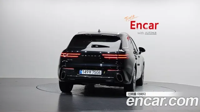 Genesis GV70 — Фото автомобиля 4