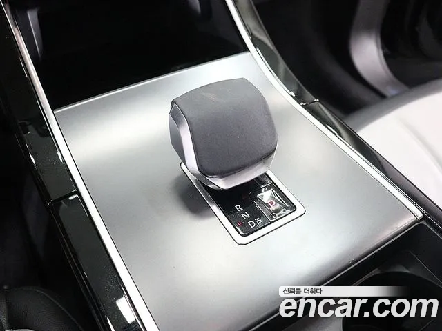 Land Rover Range Rover Evoque — Фото автомобиля 8