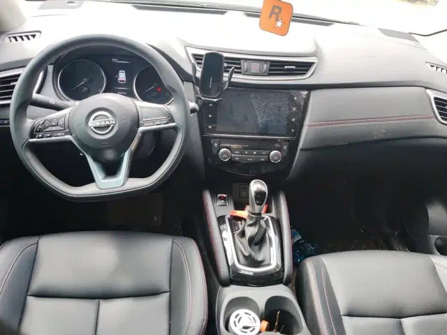 Nissan Qashqai — Фото автомобиля 12