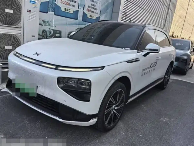 Фотография автомобиля — Xpeng G9