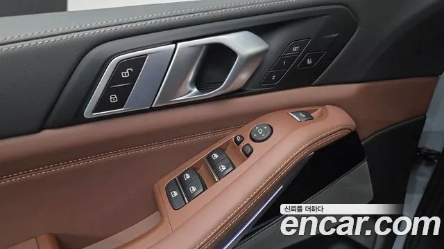 BMW X5 xDrive 40i M Sport — Фото автомобиля 19