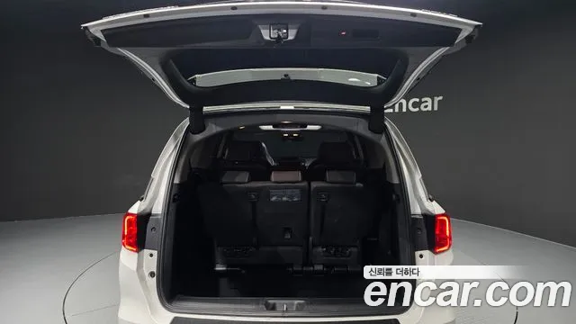 Honda Odyssey — Фото автомобиля 17
