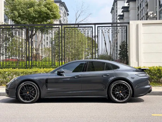 Porsche Panamera — Фото автомобиля 4
