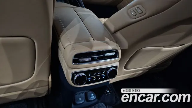Genesis GV80 3.5T Бензин AWD — Фото автомобиля 17