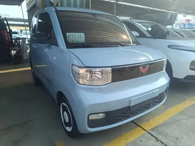 Wuling Hongguang Mini EV — Фото автомобиля 3