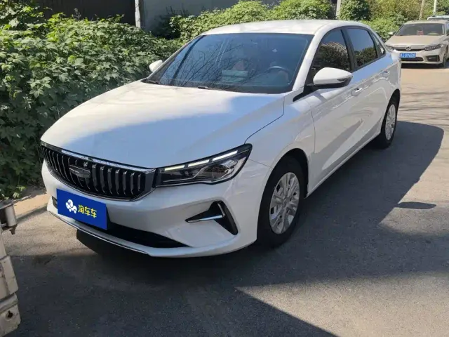 Geely Emgrand — Фото автомобиля 2