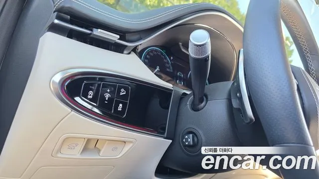 Genesis GV70 — Фото автомобиля 26