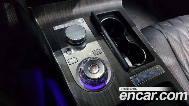 Genesis G80 Бензин 2.5 турбо AWD — Фото автомобиля 8