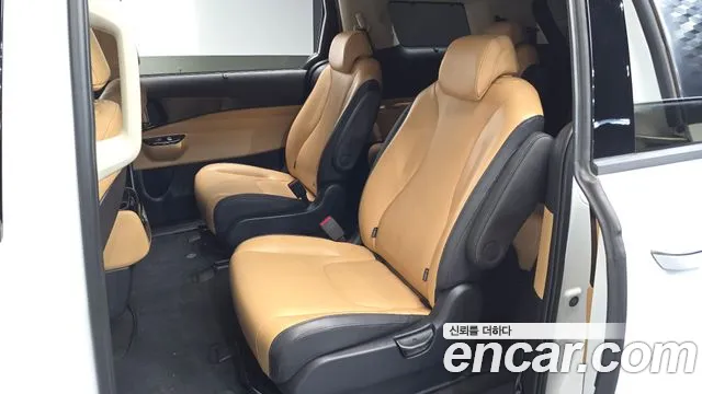 Kia Canival Carnival 4 поколение Бензин 9 мест Noblesse — Фото автомобиля 11