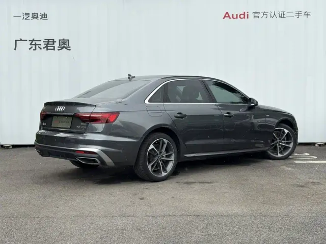 Audi Audi A4L 2022 40 TFSI Fashion Dynamic — Фото автомобиля 4