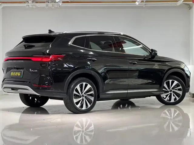 BYD Song PLUS — Фото автомобиля 8