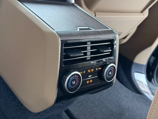 Land Rover Range Rover — Фото автомобиля 13