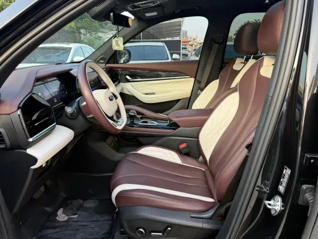 Geely Xingyue L — Фото автомобиля 4