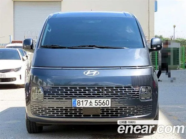 Hyundai Staria Staria — Фото автомобиля 2