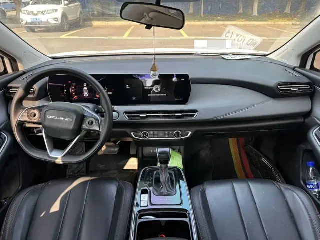 BAIC Beijing U5 PLUS — Фото автомобиля 9