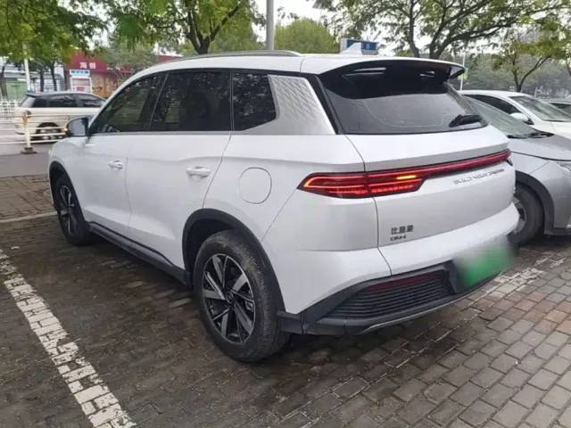 BYD Song Pro — Фото автомобиля 4