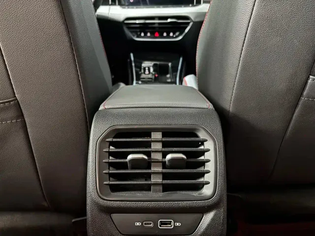 Volkswagen Lamando — Фото автомобиля 18